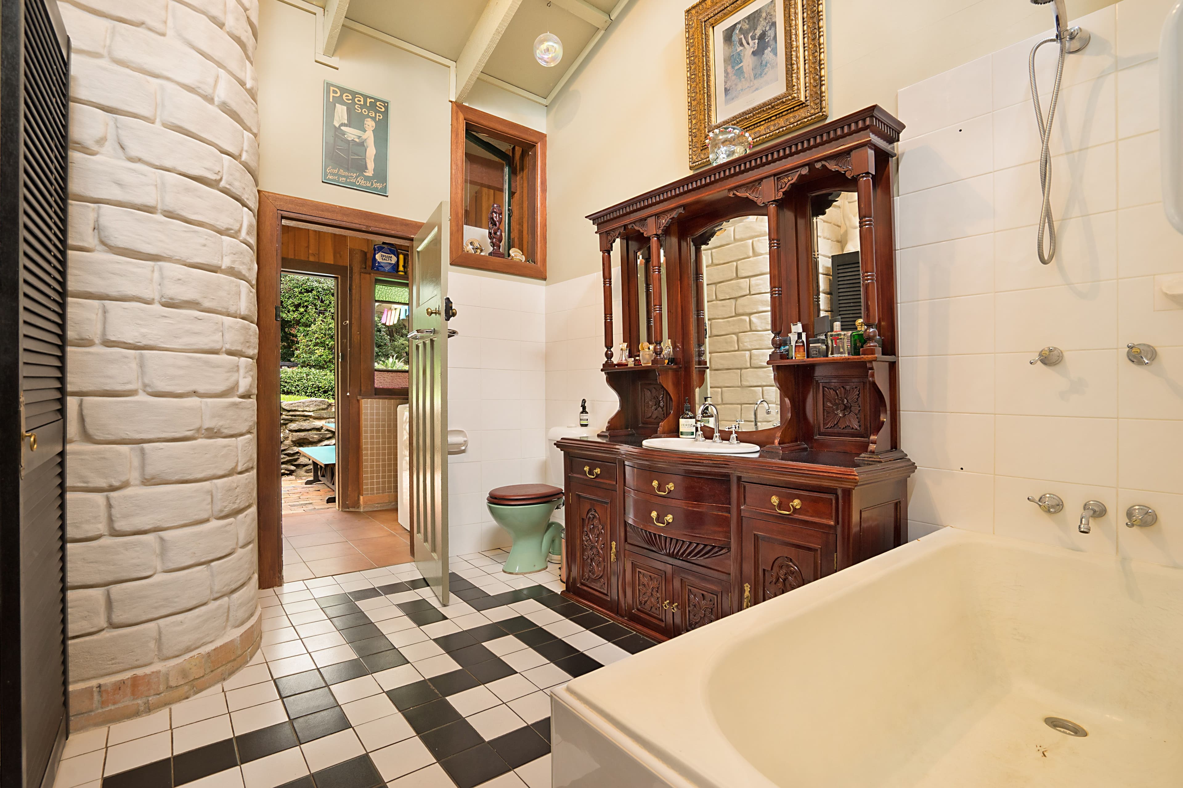 506 Empire Bay Drive, Bensville - Thumbnail 5