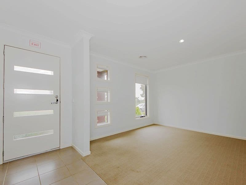 56 Parkvista Drive, TRUGANINA VIC 3029, Truganina - Thumbnail 2