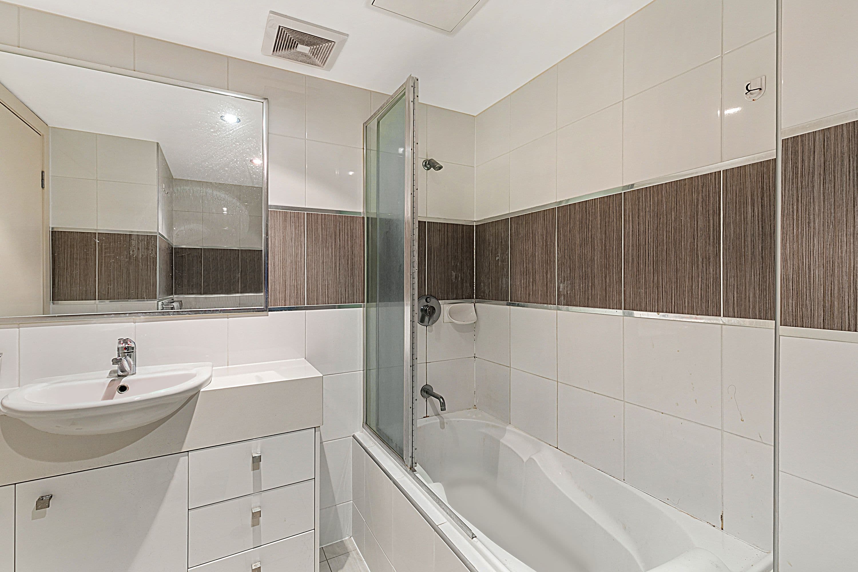 69 Durham Street, St Lucia QLD 4067, St Lucia - Thumbnail 6
