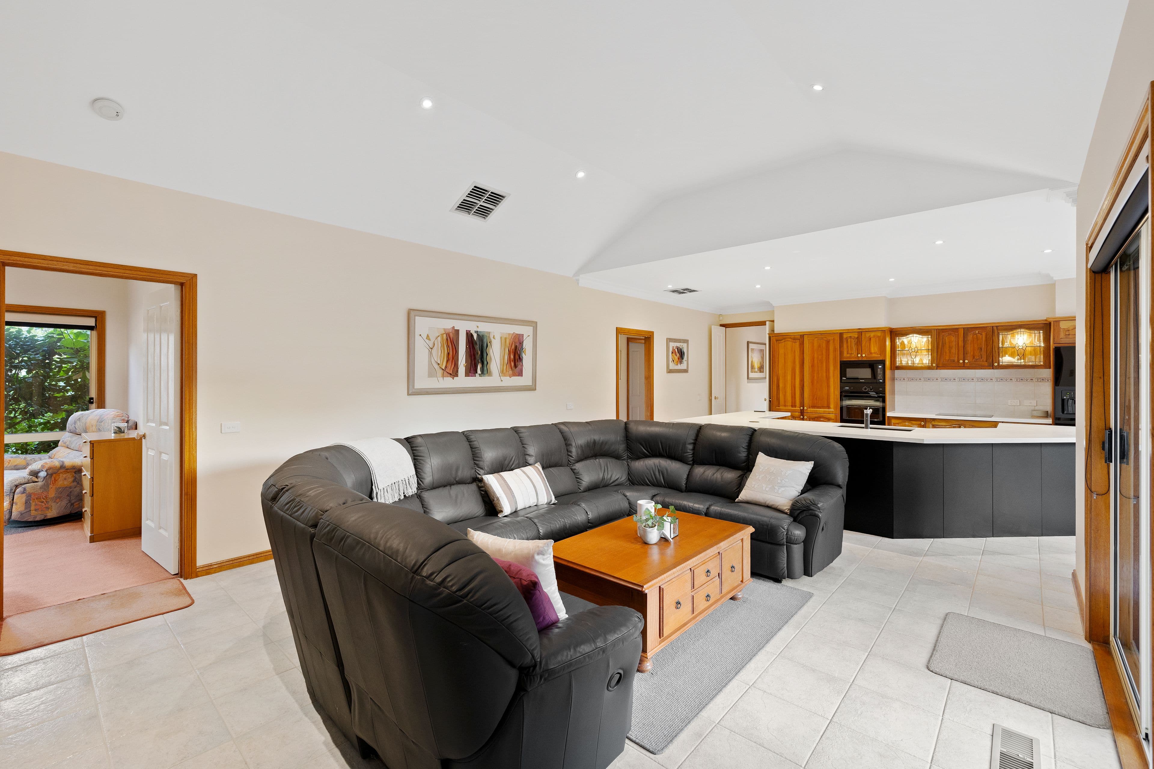 22 Heritage Way, Lysterfield VIC 3156, Lysterfield - Thumbnail 4