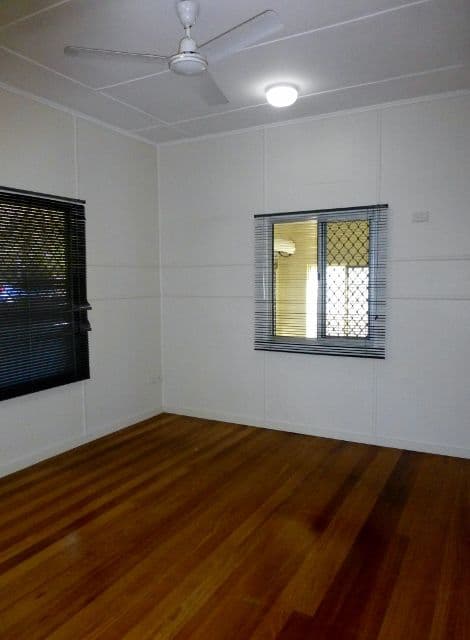28 Green Street, NORTH MACKAY QLD 4740, North Mackay - Thumbnail 3