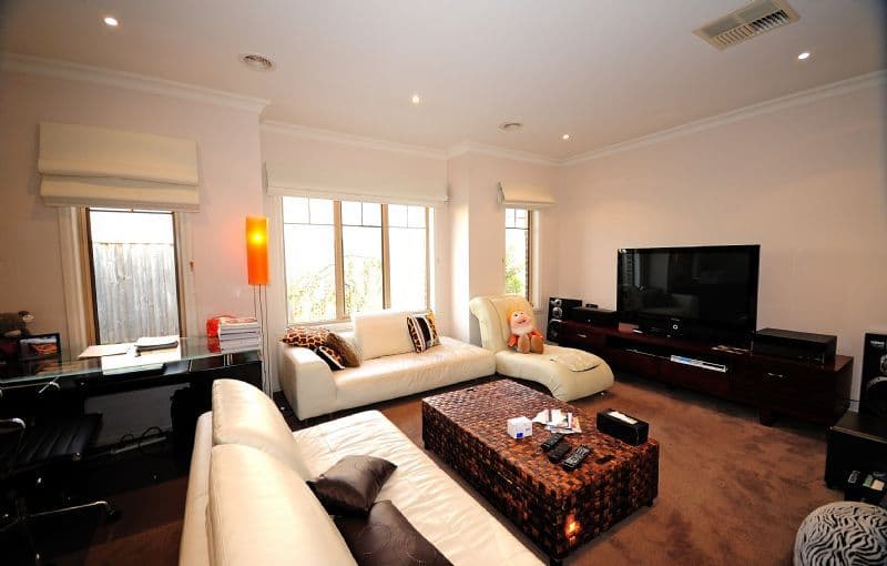 Unit 2, 17 Ross Street, NIDDRIE VIC 3042, Niddrie - Thumbnail 2