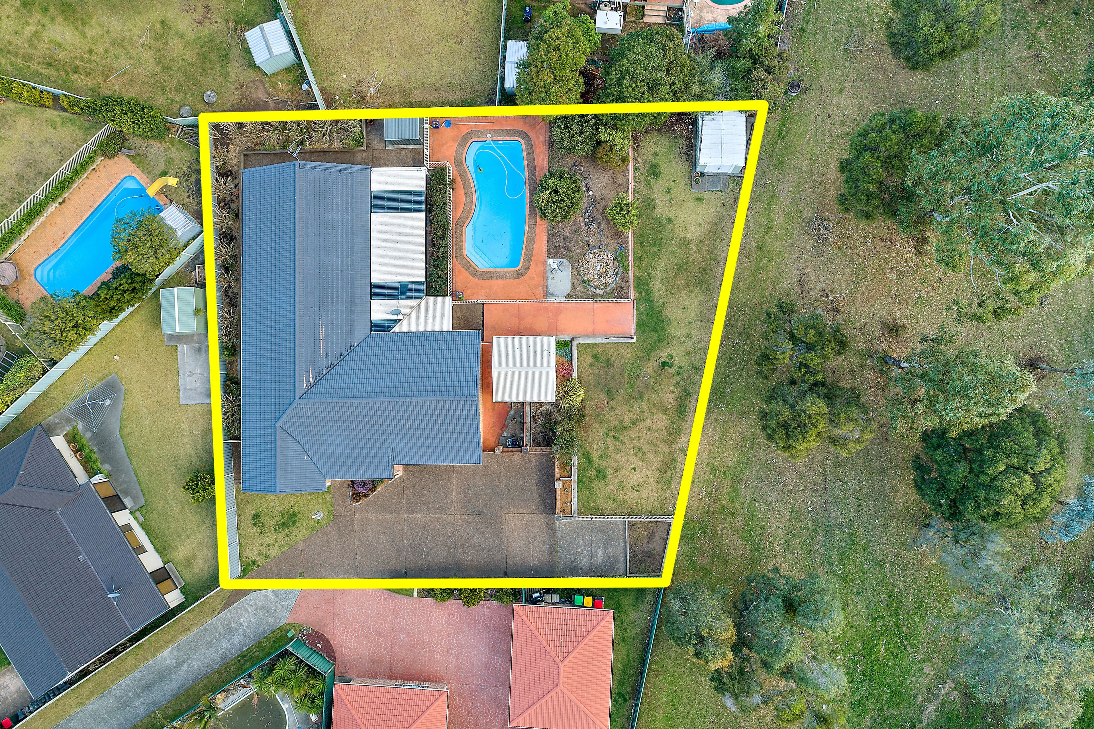 9 Barcoo Circuit, Albion Park - Thumbnail 2