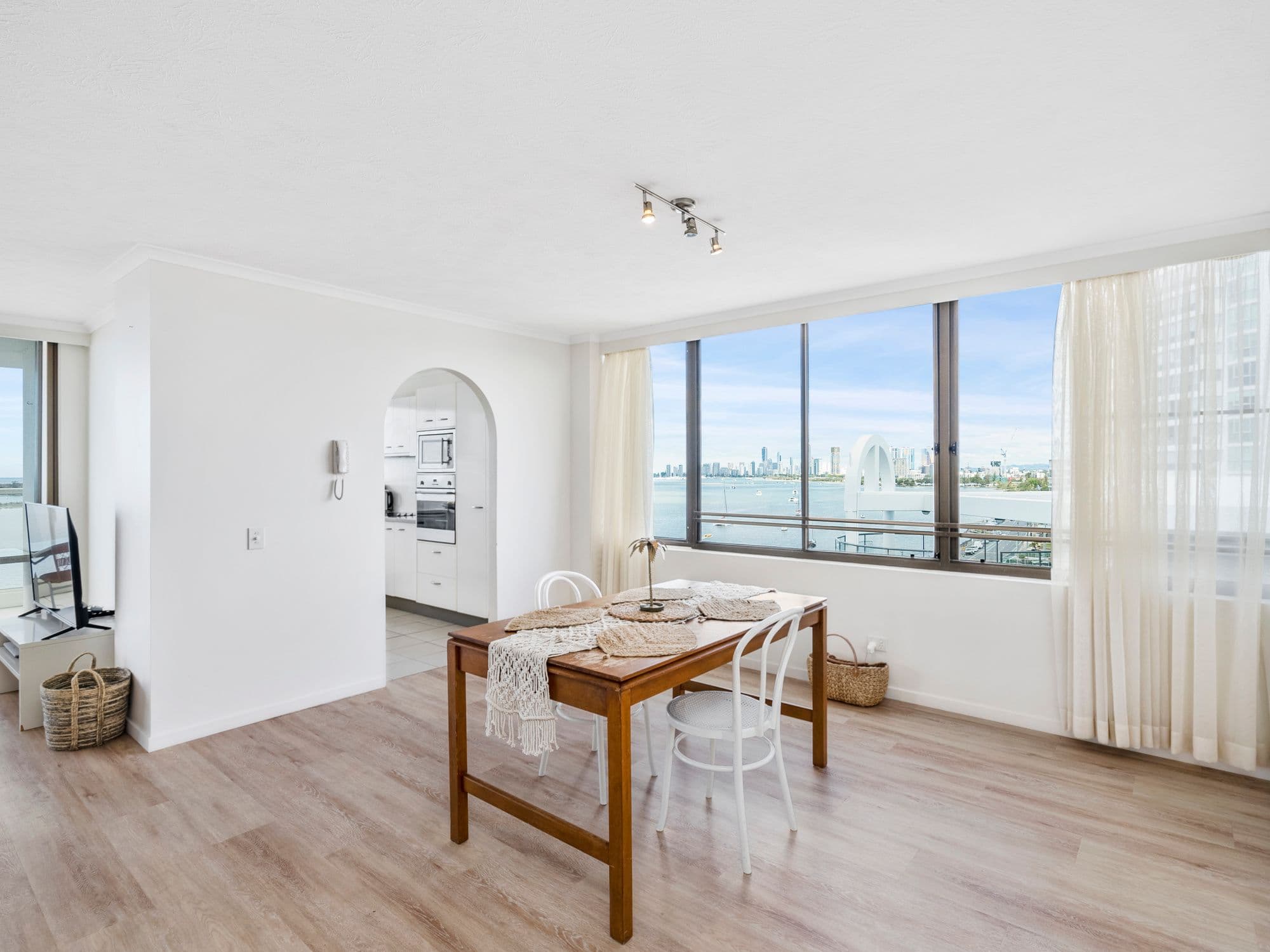 316-318 Marine Parade, Labrador QLD 4215, Labrador - Thumbnail 6