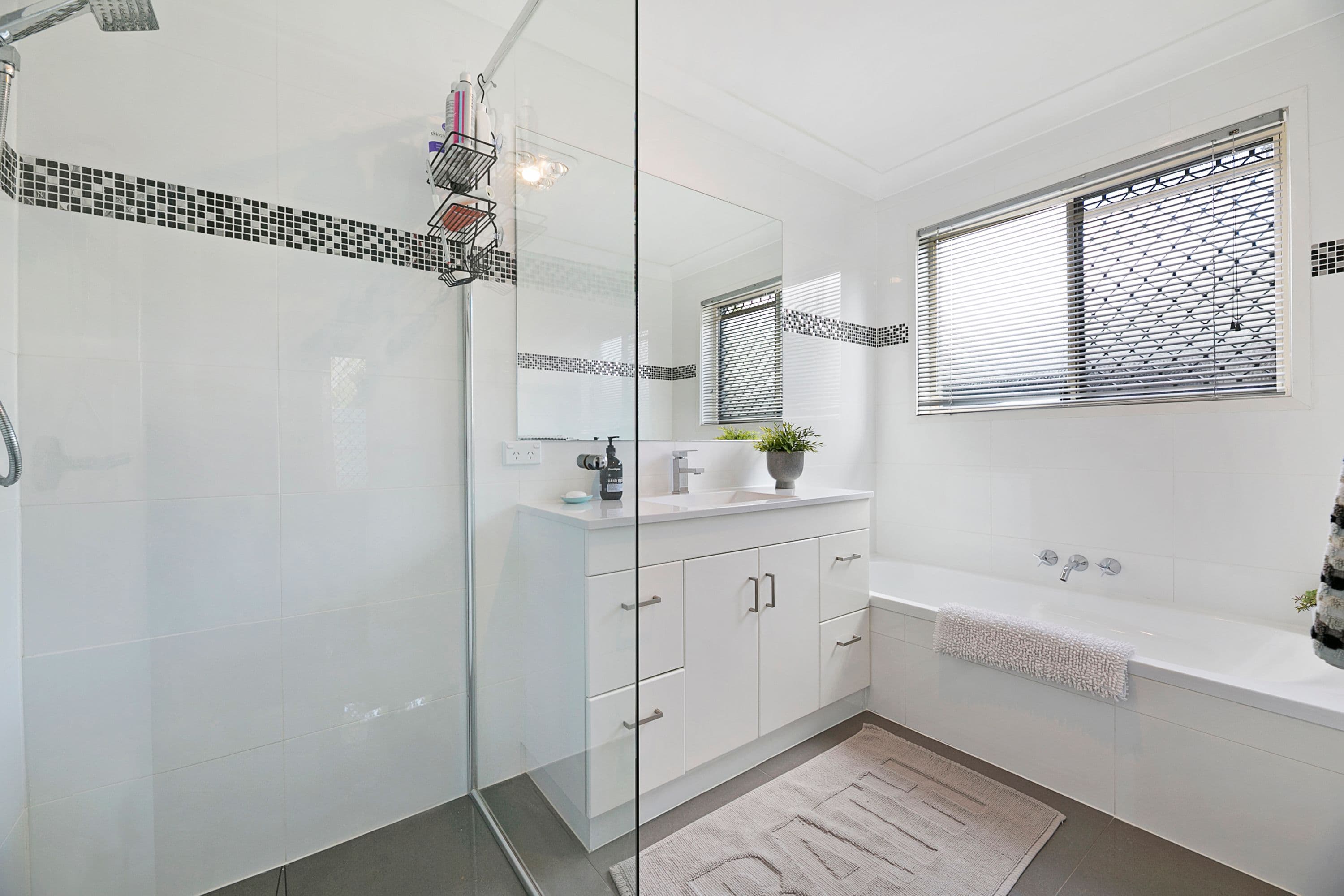 16 Maidstone Place, Robina QLD 4226, Robina - Thumbnail 8