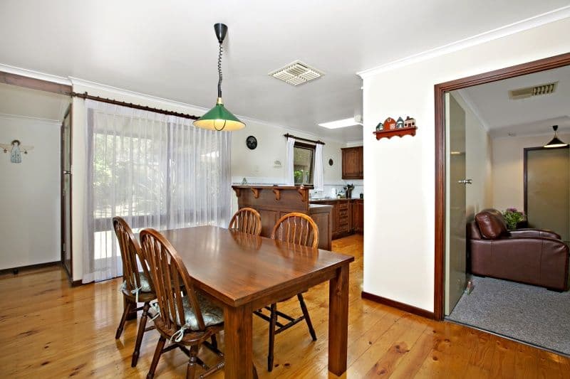 6 Regis Court, CHRISTIE DOWNS SA 5164, Christie Downs - Thumbnail 3