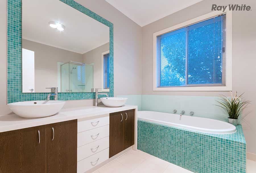 1 Brighton Place, TAYLORS HILL VIC 3037, Taylors Hill - Thumbnail 6