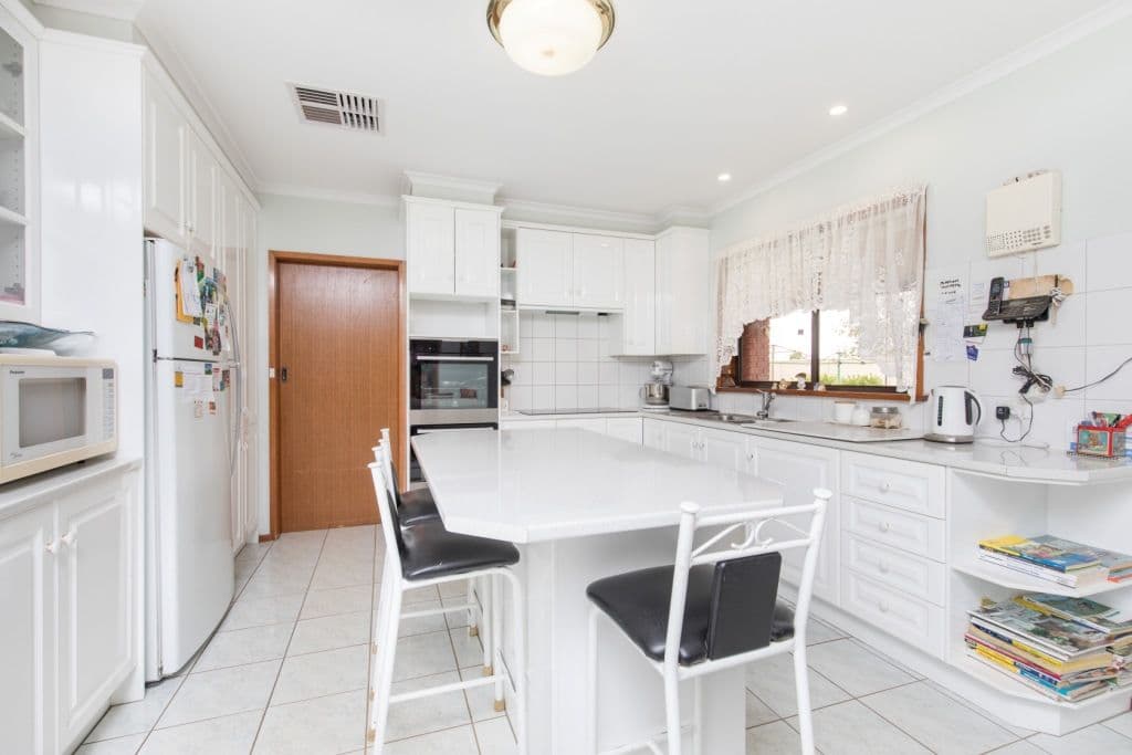 572 Walnut Avenue, Mildura VIC 3500, Mildura - Thumbnail 5