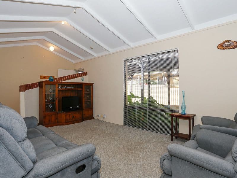 73 Buckingham Road, Swan View WA 6056, Swan View - Thumbnail 3