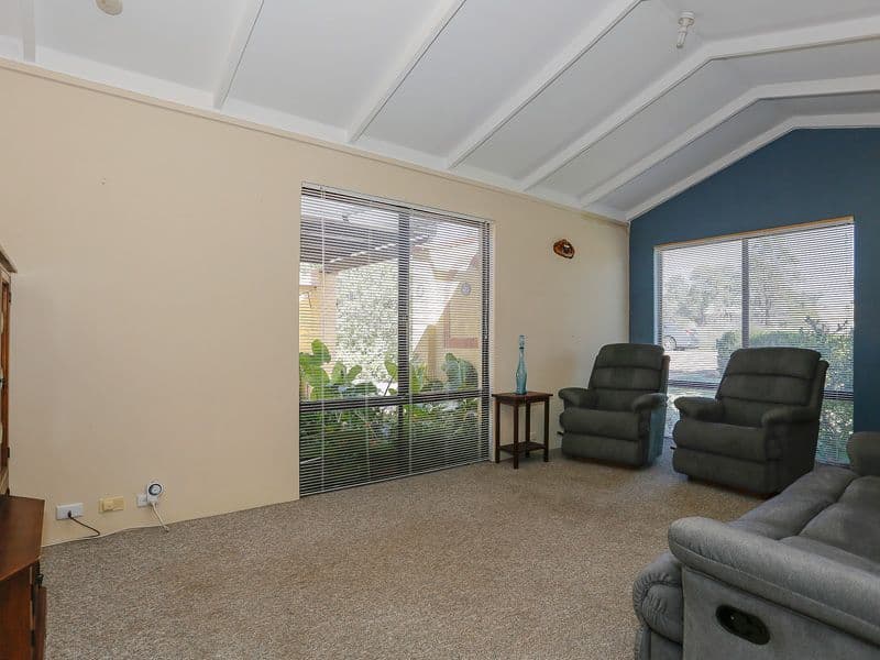 73 Buckingham Road, Swan View WA 6056, Swan View - Thumbnail 4