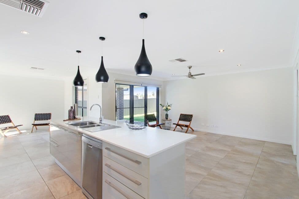 47 Warrah Drive, Tamworth NSW 2340, Tamworth - Thumbnail 3