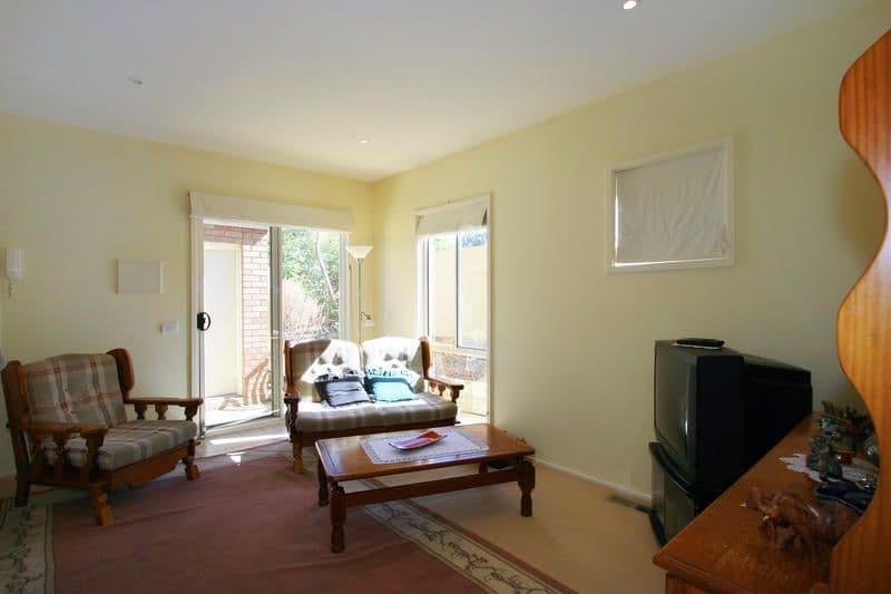 212-214 Charman Road, CHELTENHAM VIC 3192, Cheltenham - Thumbnail 5