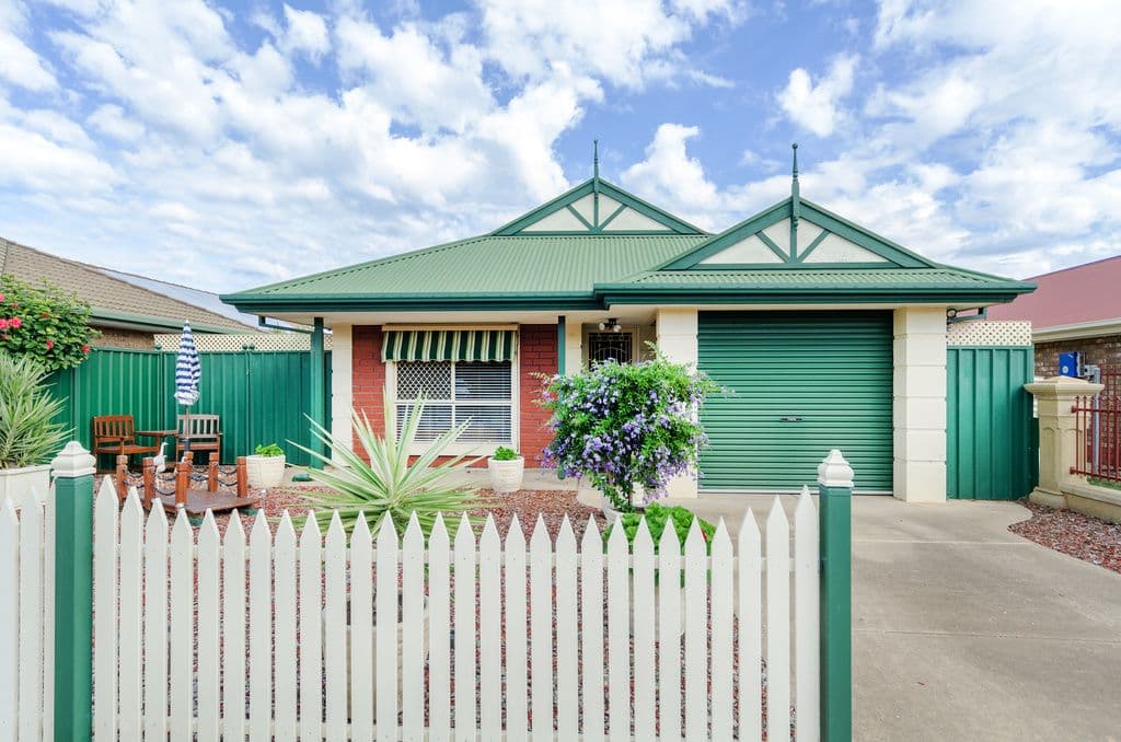 5 Seafarer Court, SEAFORD RISE SA 5169, Seaford Rise - Thumbnail 2