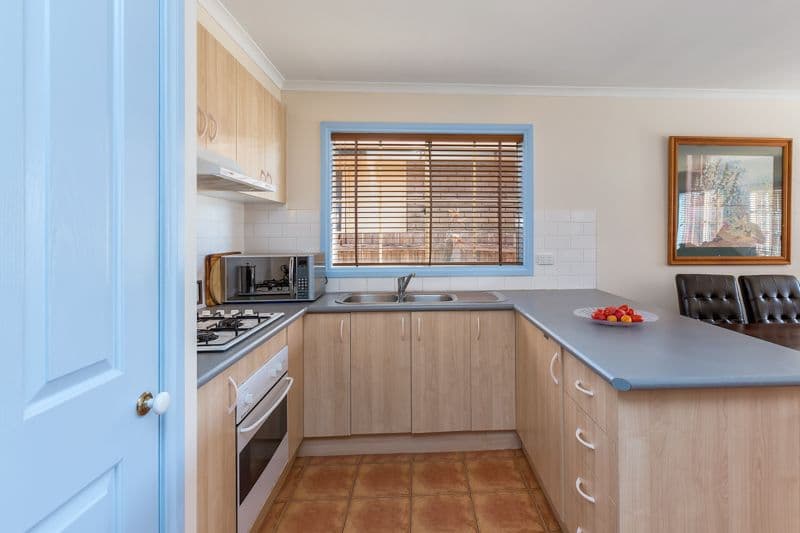 10A Connel Drive, Melton South VIC 3338, Melton South - Thumbnail 2