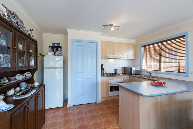10A Connel Drive, Melton South VIC 3338, Melton South - Thumbnail 3