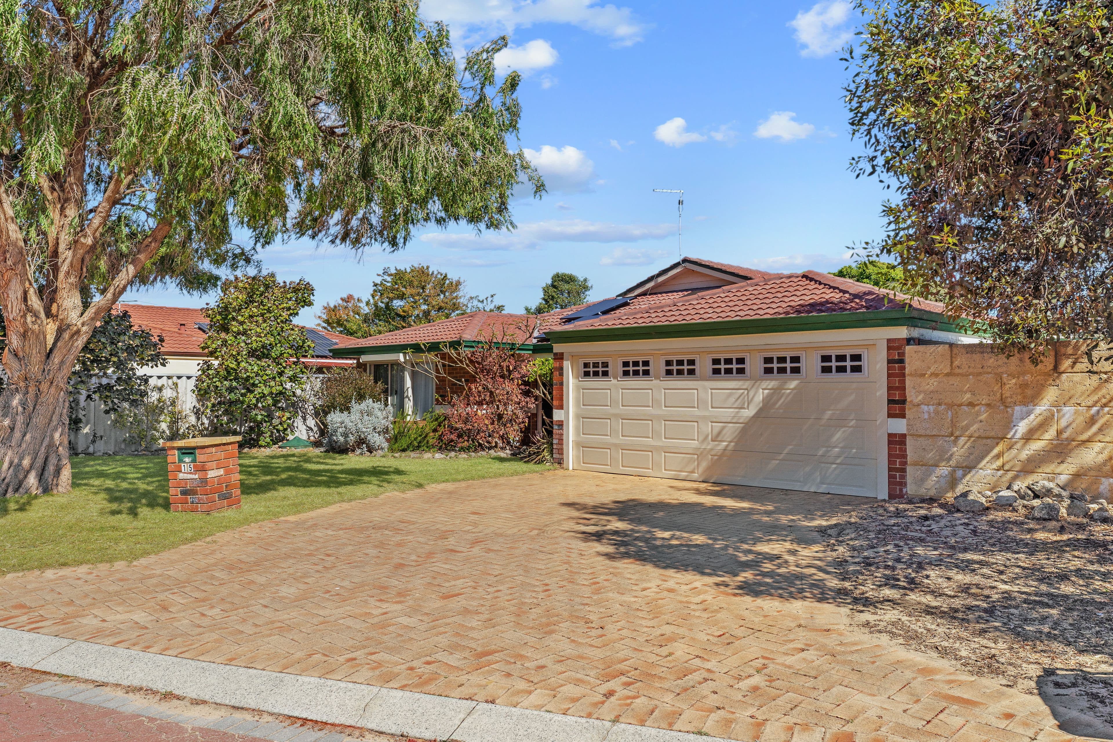 15 Belmont Close, Port Kennedy WA 6172, Port Kennedy - Thumbnail 2