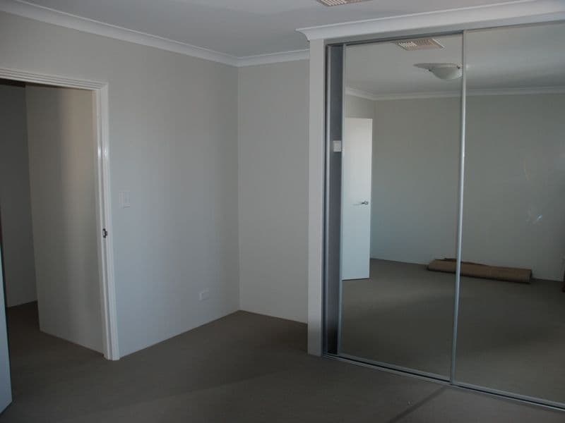 7 Madras Way, SOUTHERN RIVER WA 6110, Southern River - Thumbnail 7