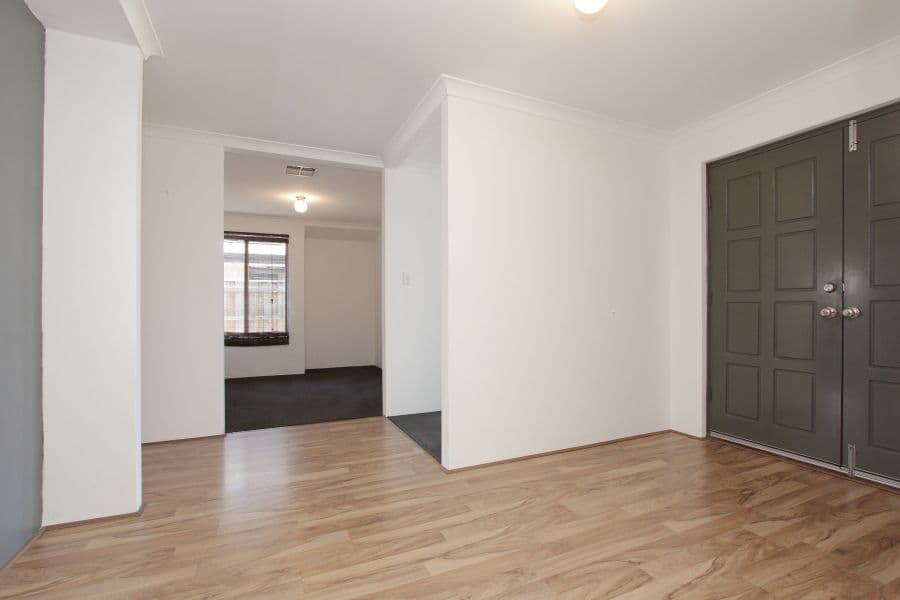 8 Pierre Bend, Ellenbrook WA 6069, Ellenbrook - Thumbnail 2
