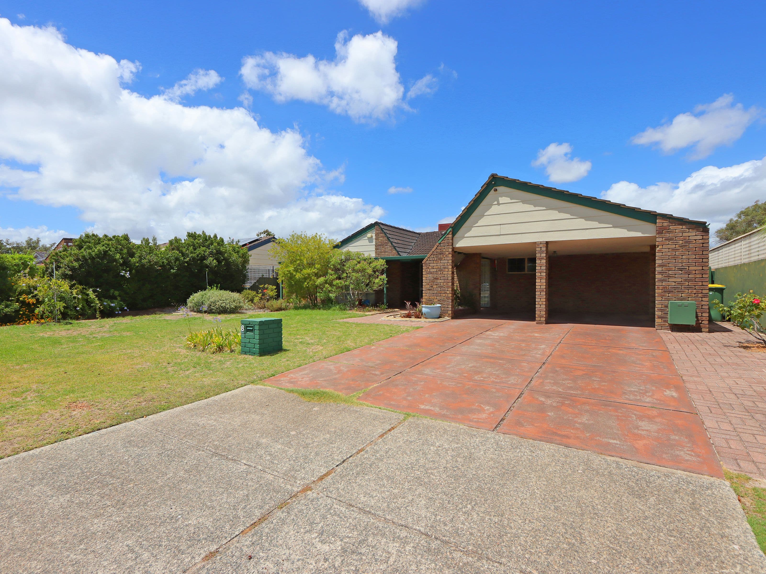 8 Pelican Place, Wilson WA 6107, Wilson - Thumbnail 2