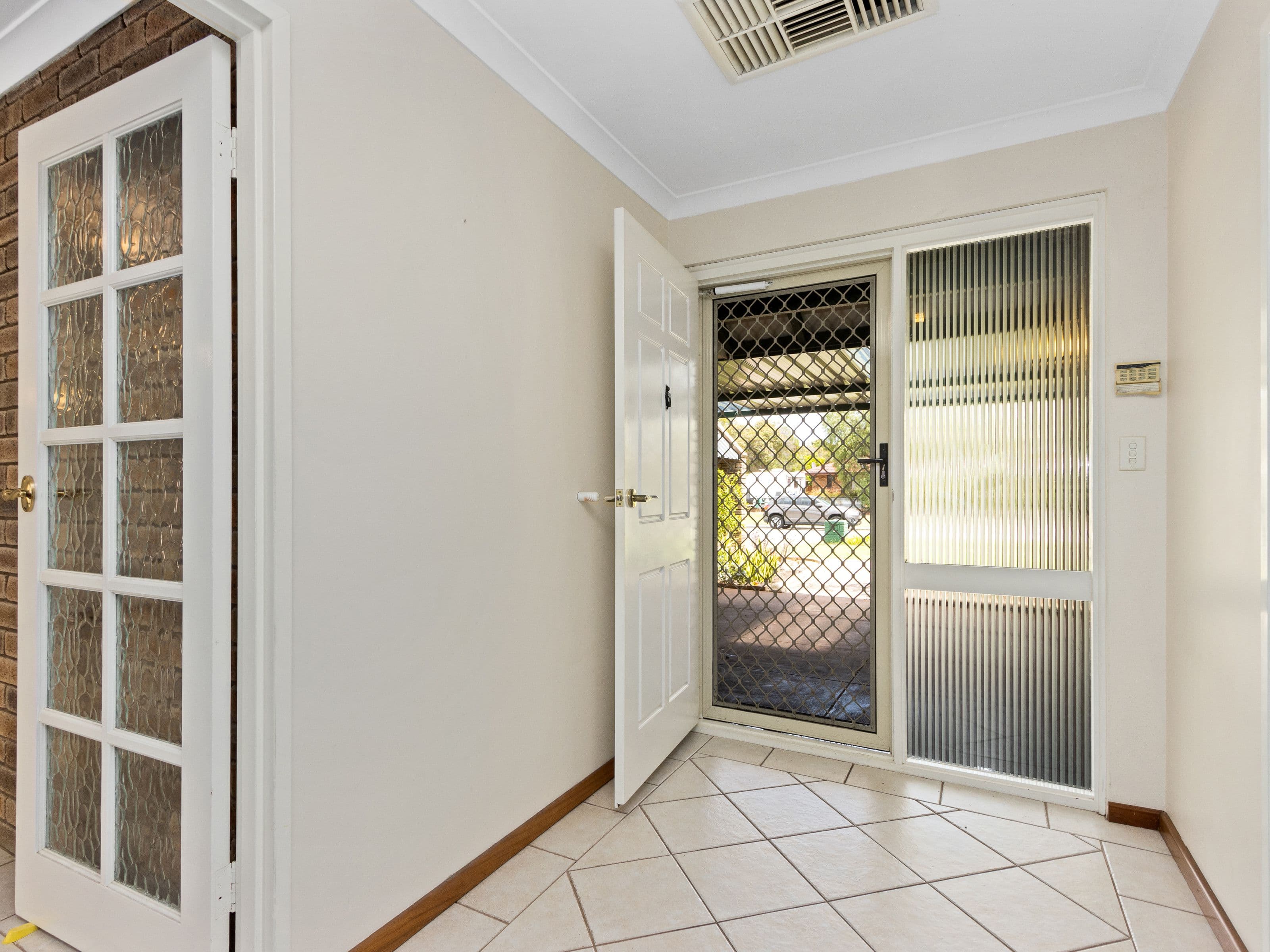 8 Pelican Place, Wilson WA 6107, Wilson - Thumbnail 5