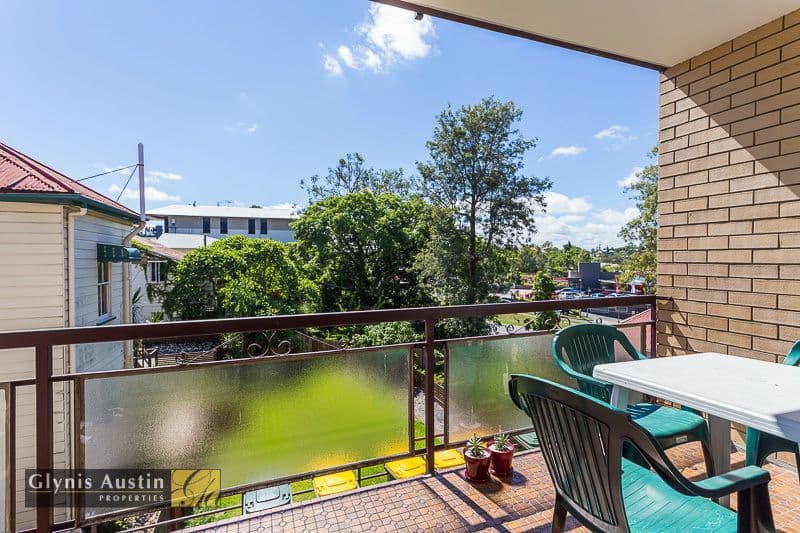22 Stanley Terrace, Taringa QLD 4068, Taringa - Thumbnail 2