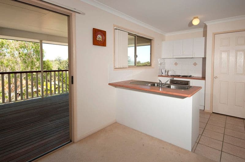 94 Mayfair Drive, Emerald, QLD, 4720, Emerald - Thumbnail 7