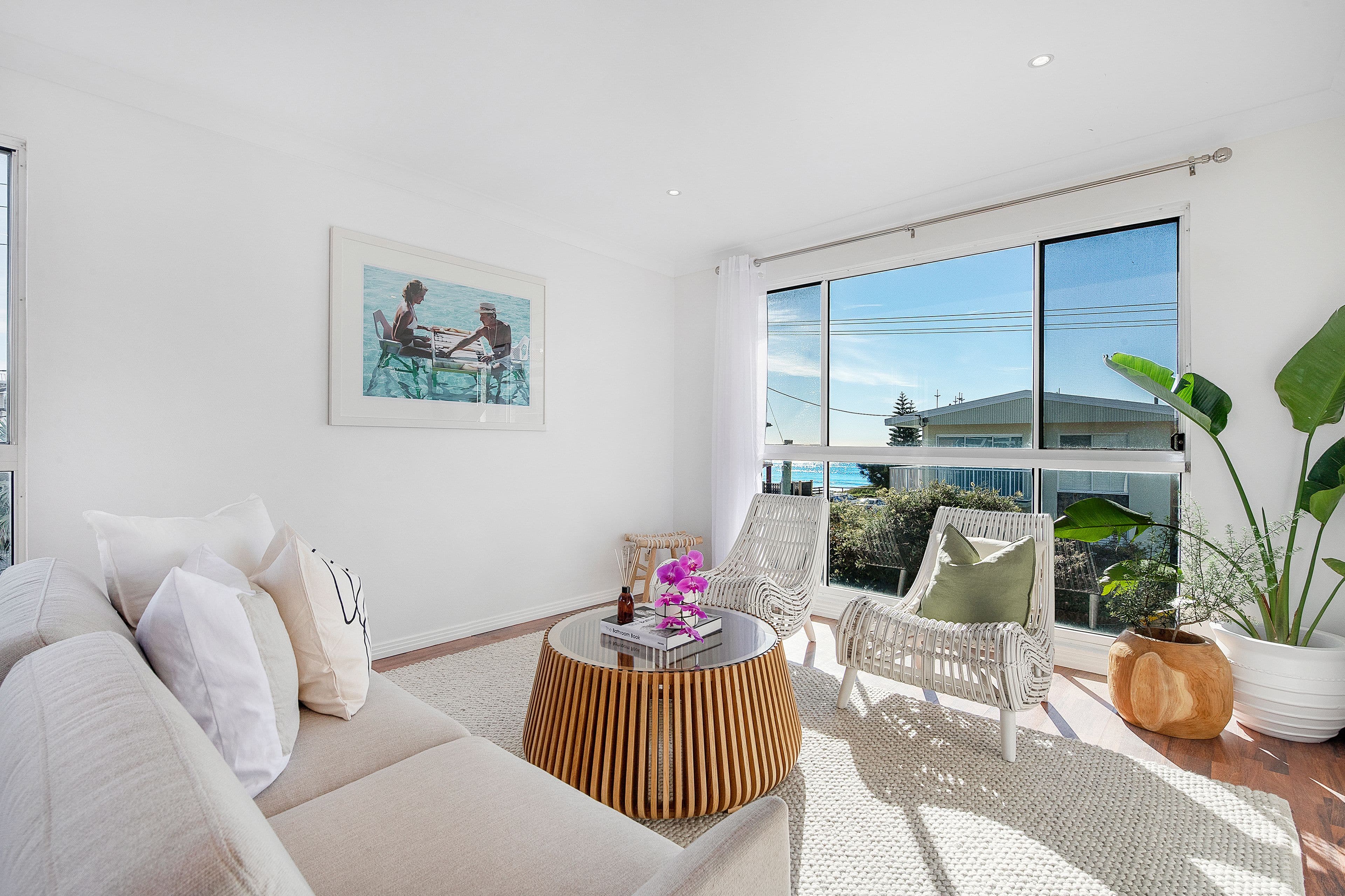 4 Seabeach Avenue, Mermaid Beach QLD 4218, Mermaid Beach - Thumbnail 5