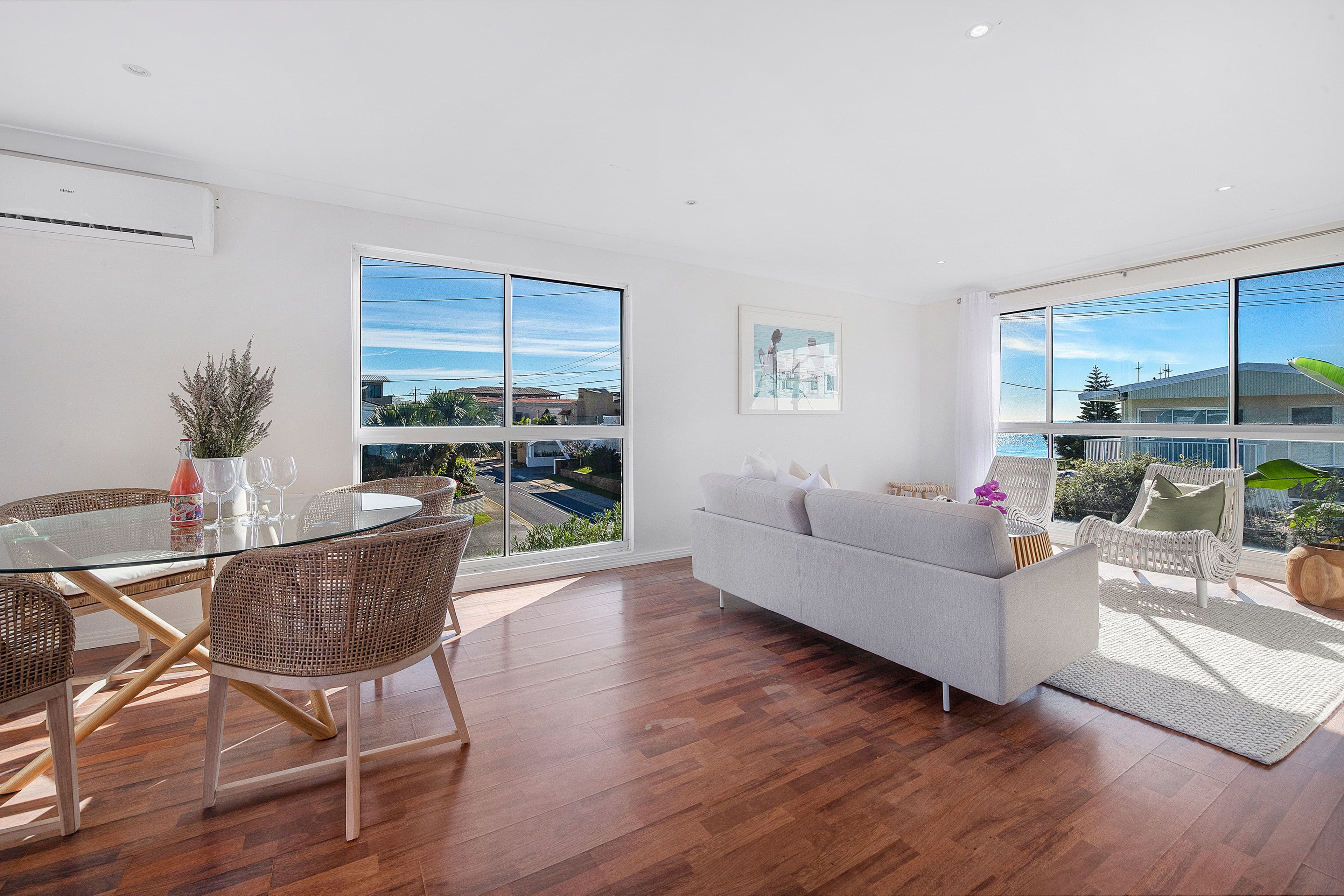 4 Seabeach Avenue, Mermaid Beach QLD 4218, Mermaid Beach - Thumbnail 7