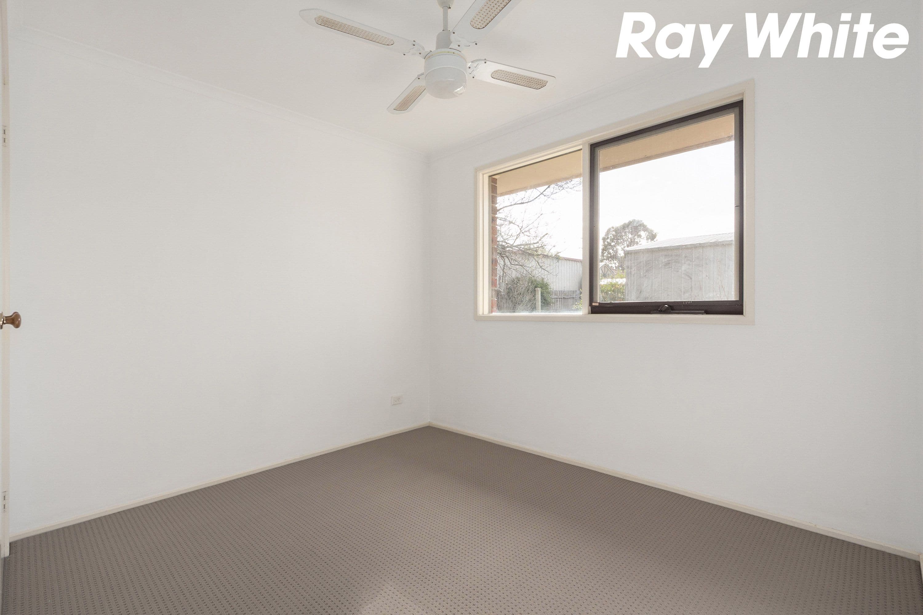 17 Dunbarton Drive, Pakenham VIC 3810, Pakenham - Thumbnail 7