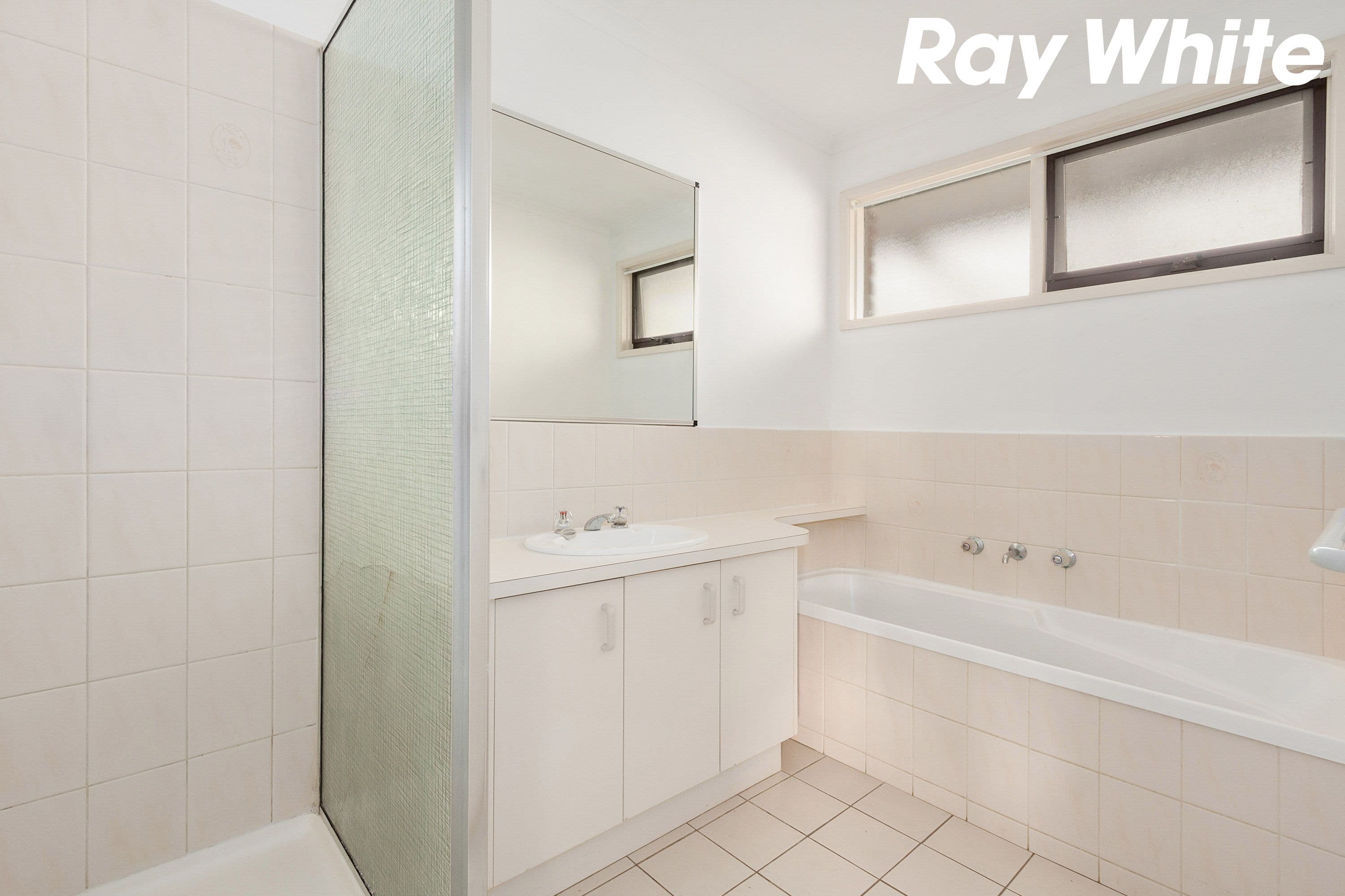 17 Dunbarton Drive, Pakenham VIC 3810, Pakenham - Thumbnail 8
