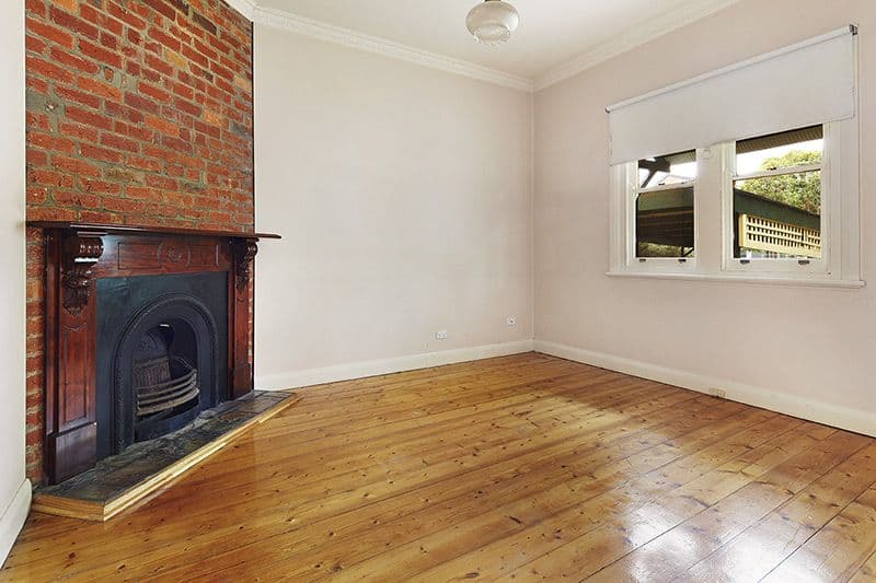 130 Atherton Road, OAKLEIGH VIC 3166, Oakleigh - Thumbnail 2