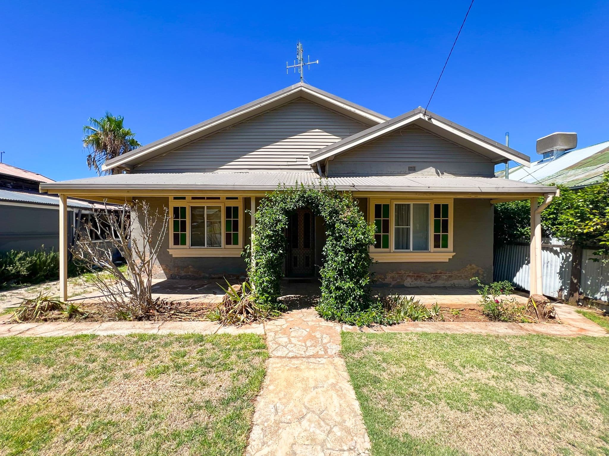 77 Dalton Street, Parkes NSW 2870, Parkes - Image 1