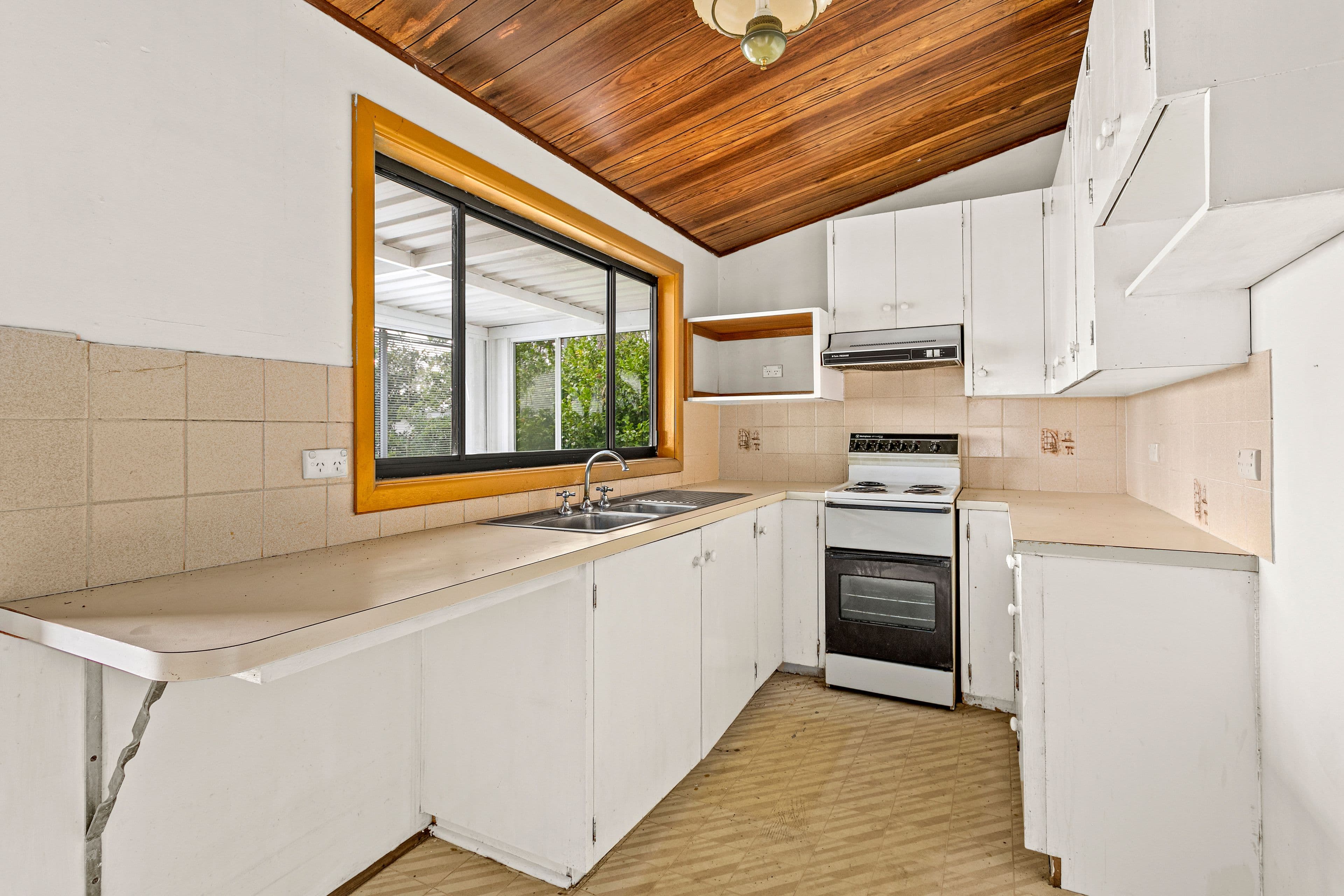 42 Llewellyn Street, Oatley NSW 2223, Oatley - Thumbnail 8