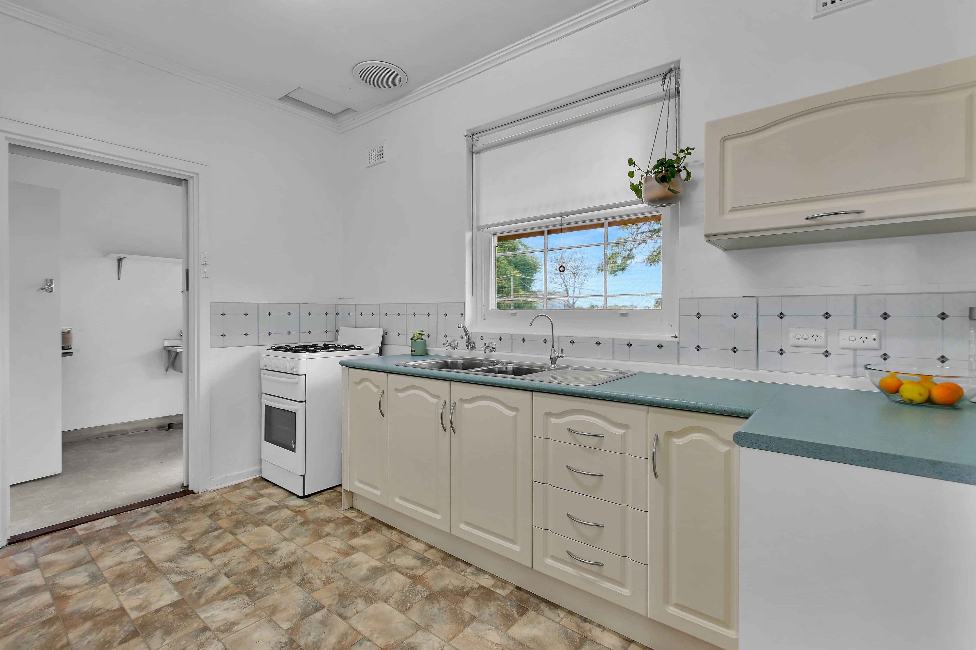 11 Weston Street, West Beach SA 5024, West Beach - Thumbnail 7