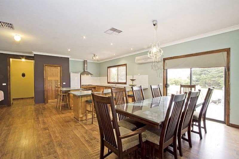10 Guthrie Court, WALLAN VIC 3756, Wallan - Thumbnail 7
