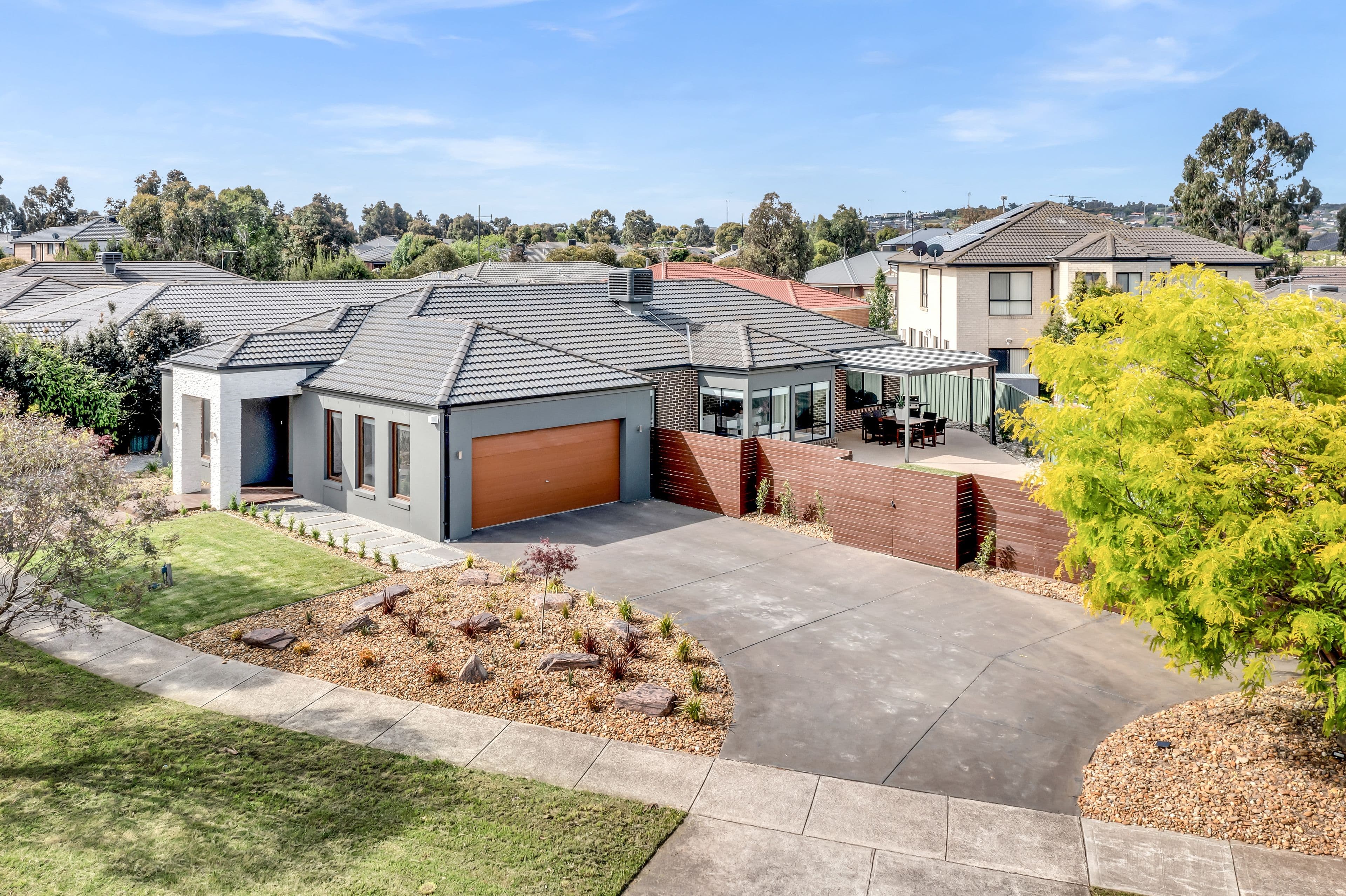 138 Malcolm Creek Parade, Craigieburn VIC 3064, Craigieburn - Thumbnail 3