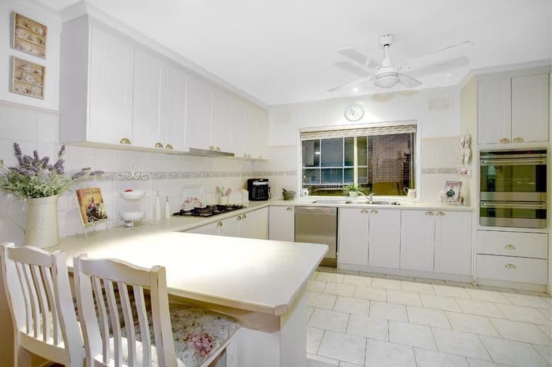 9 Autumn Rise, BUNDOORA VIC 3083, Bundoora - Thumbnail 3