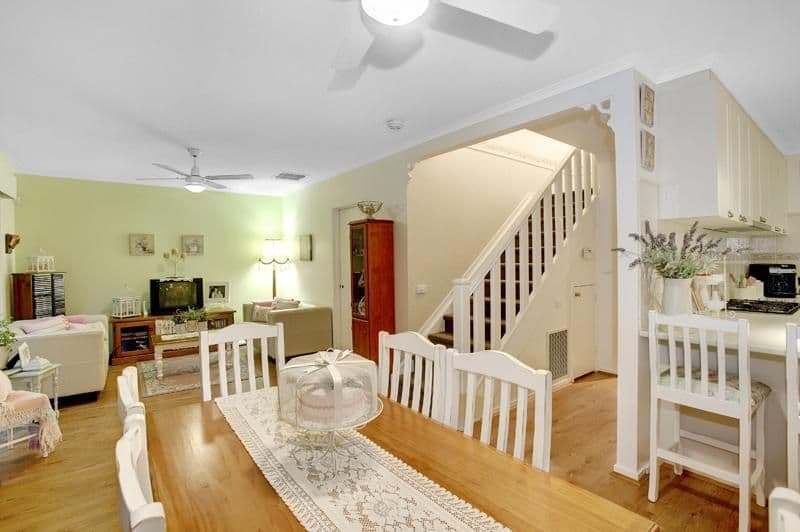 9 Autumn Rise, BUNDOORA VIC 3083, Bundoora - Thumbnail 4