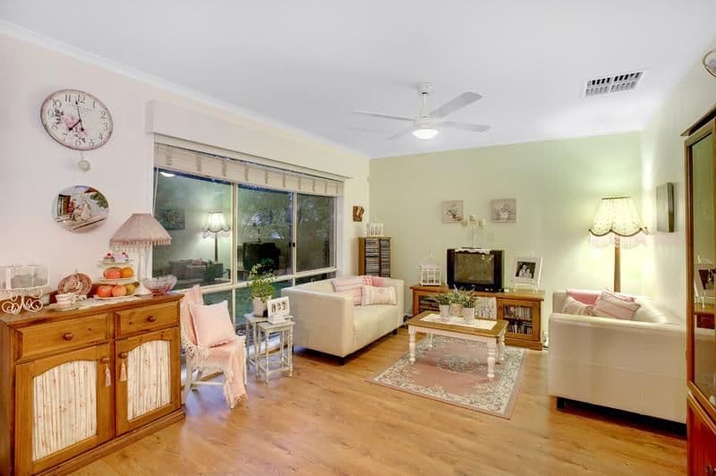 9 Autumn Rise, BUNDOORA VIC 3083, Bundoora - Thumbnail 6
