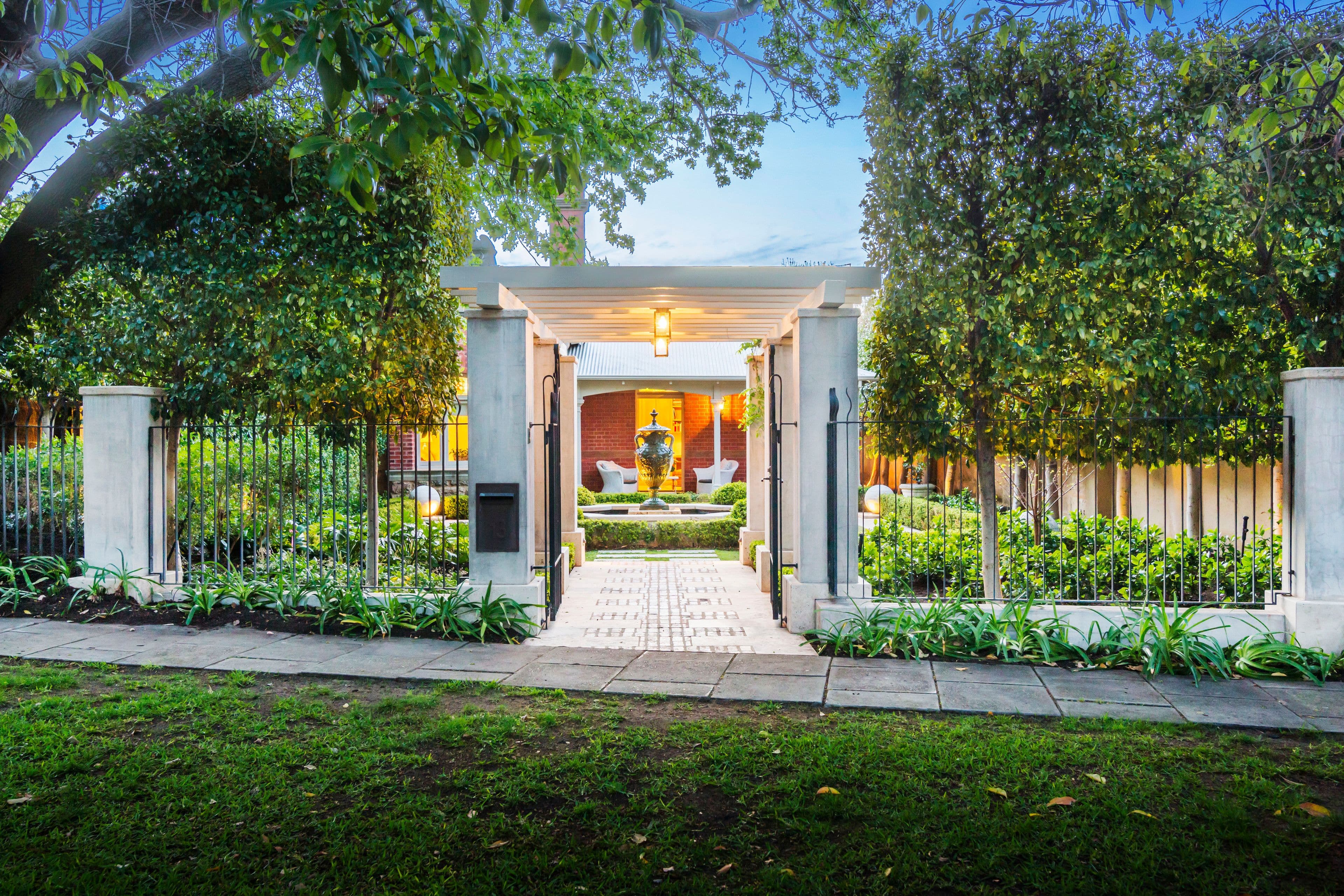 13 Chester Road, Claremont WA 6010, Claremont - Thumbnail 2