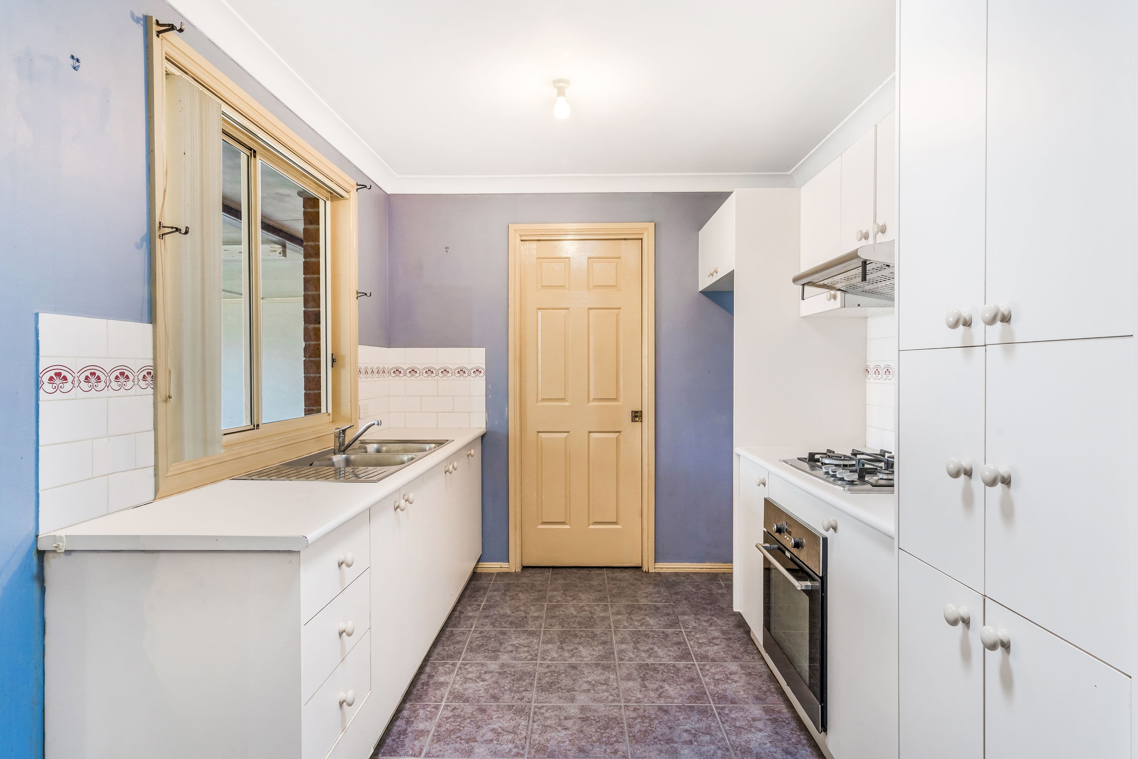 57 CORDELIA Crescent, Green Valley NSW 2168, Green Valley - Thumbnail 4