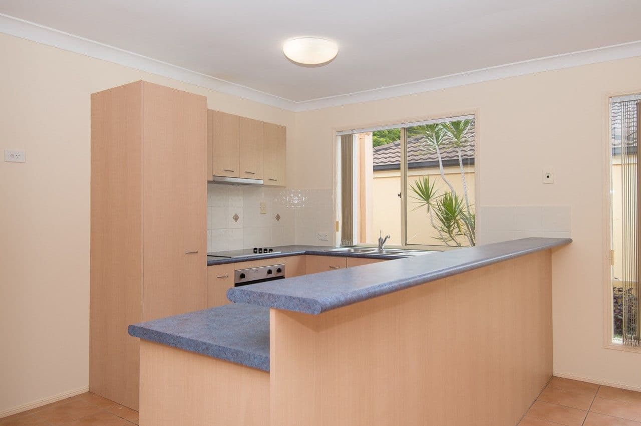 79 Christina Ryan Way, Arundel QLD 4214, Arundel - Thumbnail 4