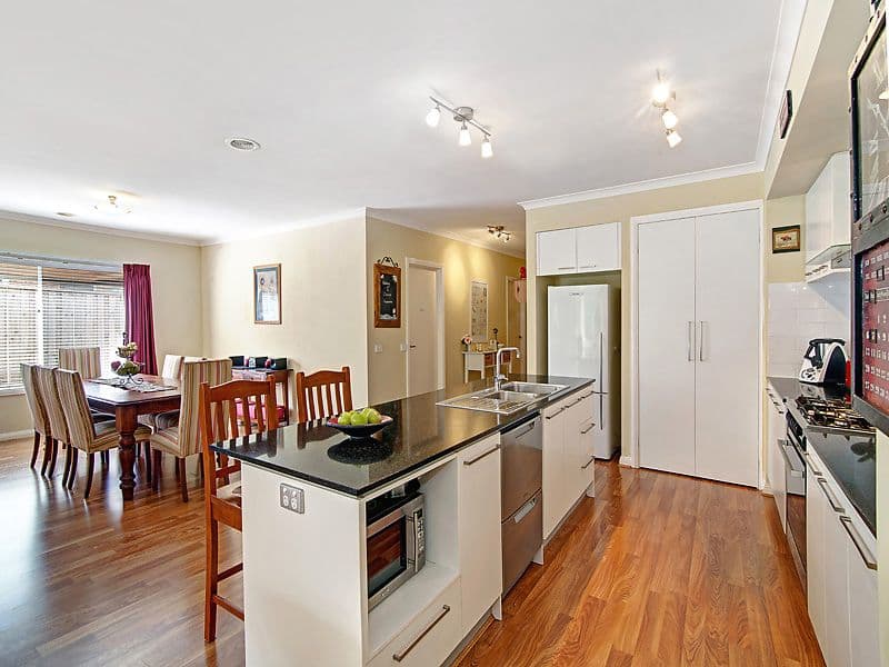 3 Rowanval Terrace, Mernda VIC 3754, Mernda - Thumbnail 4
