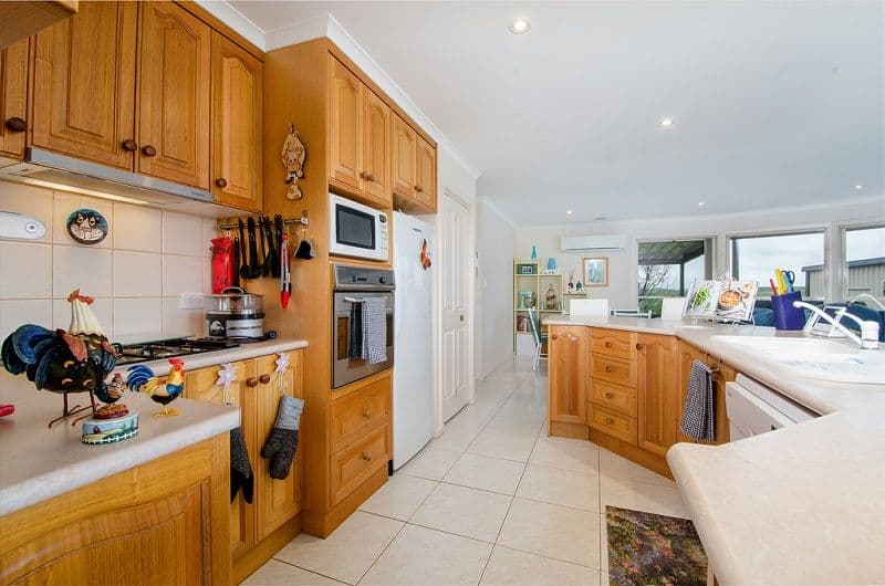 13 Flinders Terrace, Mount Gambier SA 5290, Mount Gambier - Thumbnail 3