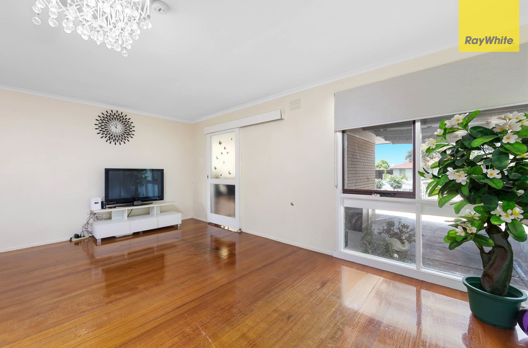 50 Grevillea Road, Kings Park VIC 3021, Kings Park - Thumbnail 4