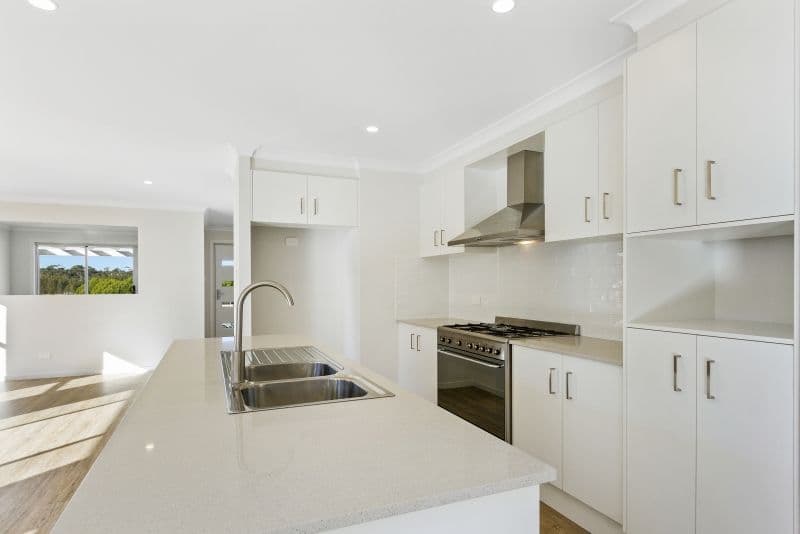 14 Eyre Crescent, Burrill Lake - Thumbnail 4