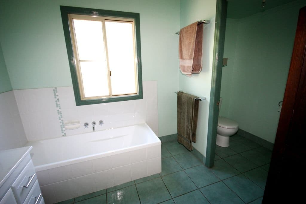 133 Kariboe Street, BILOELA QLD 4715, Biloela - Thumbnail 6