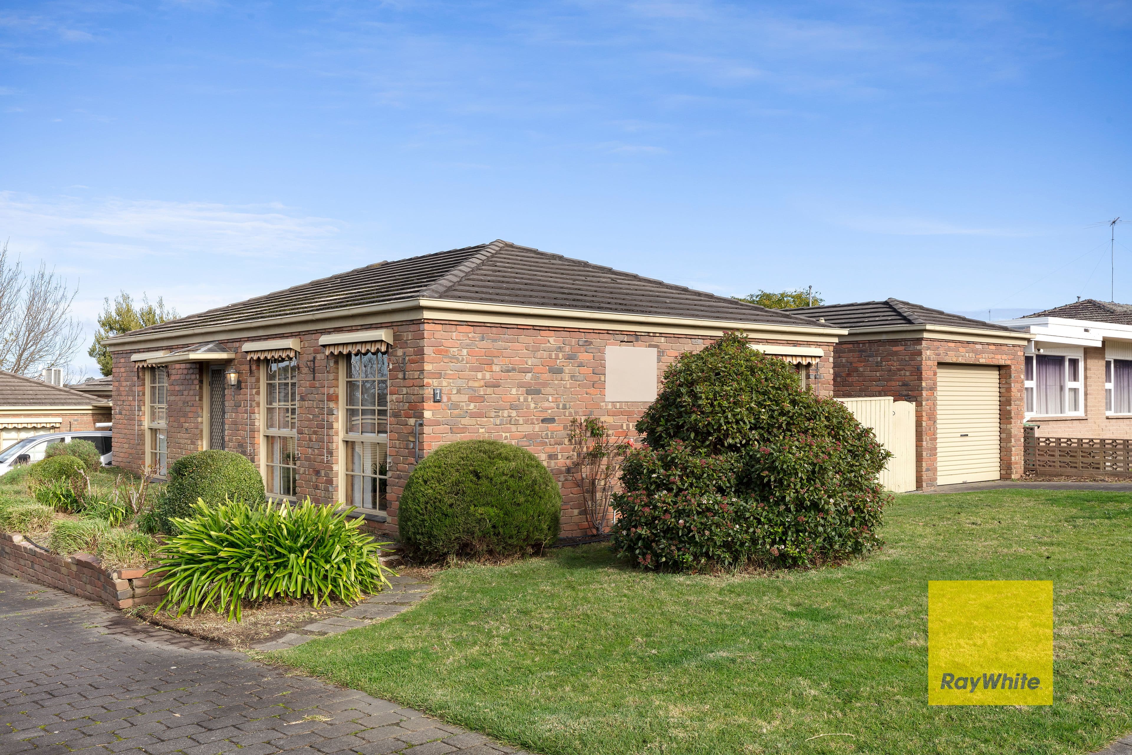 209-211 Mount Pleasant Road, Highton VIC 3216, Highton - Thumbnail 2