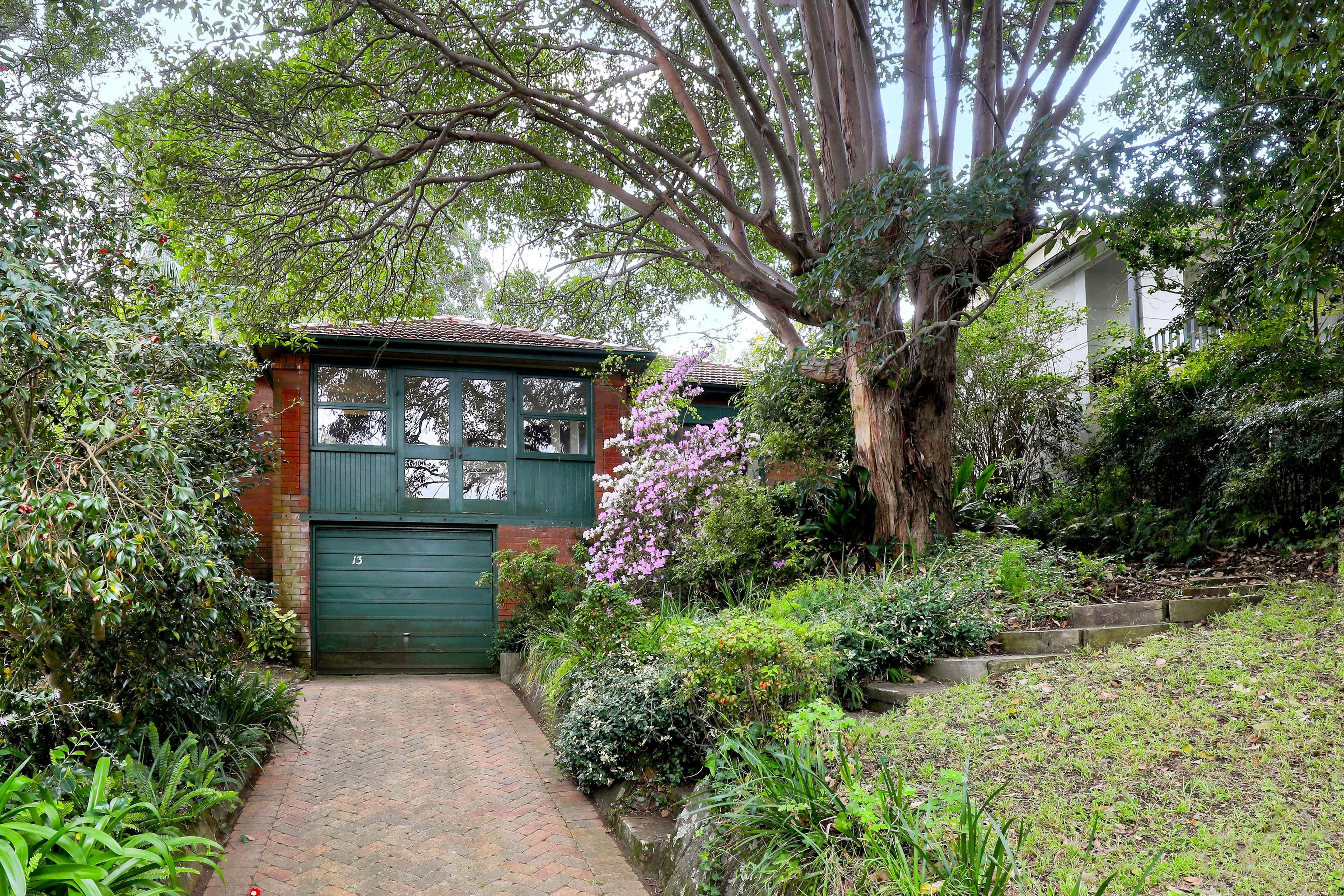 13 Ivy Street, Chatswood - Thumbnail 2