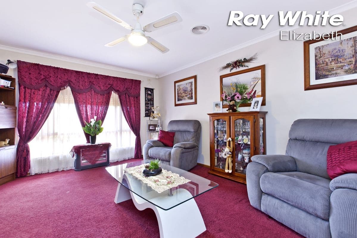 2 Spaxton Crescent, Craigmore SA 5114, Craigmore - Thumbnail 8